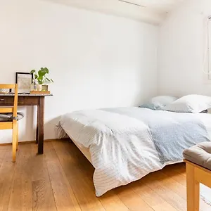 Stud Sdb Perso Et Taxi Cdg Extra Séjour chez l'habitant